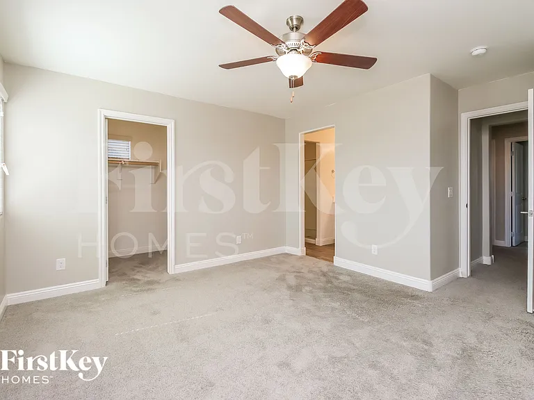 305 N Sunrise — Photo 8