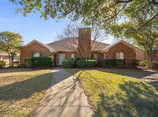 906 Spring Brook Dr, Allen, TX 75002