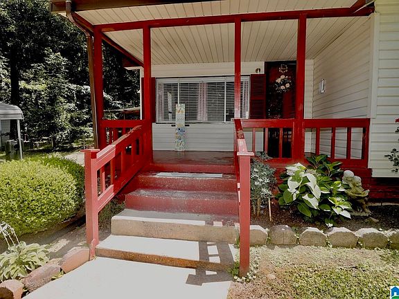 5th image of 115 Carol Ave