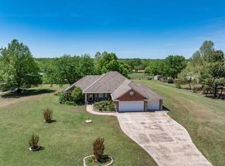 846 Bob White Rd, Tuttle, OK 73089