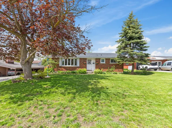 42 Kawartha Dr, Kawartha Lakes, ON K9V 1A5