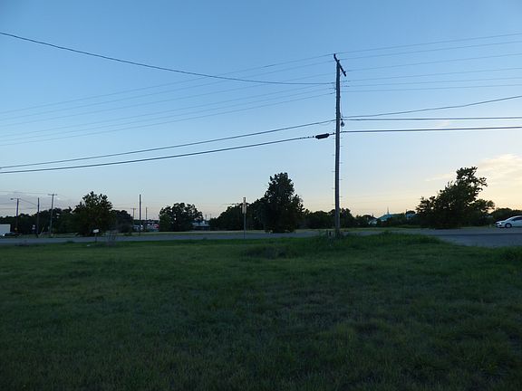 4th image of 554 S 58th St