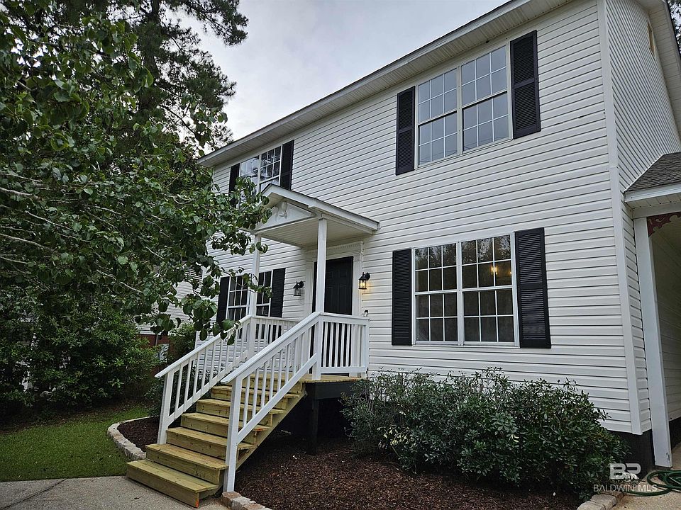 1st image of 343 Ridgewood Dr