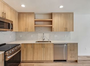 2830 S Walden St, Seattle, WA 98144