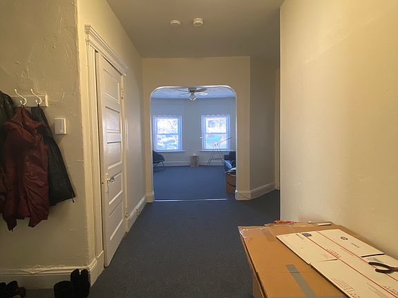 2nd image of 18 Mount Hood Rd #1