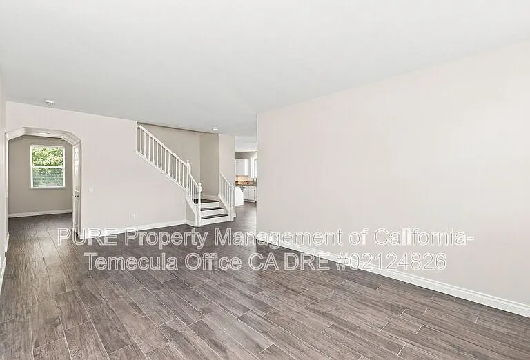 33926 Channel St — Photo 2