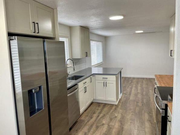 9949 Tammy Ln