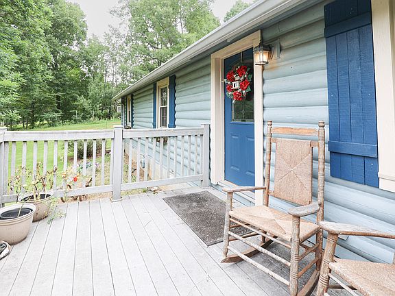 5th image of 328 Cumberland Rd