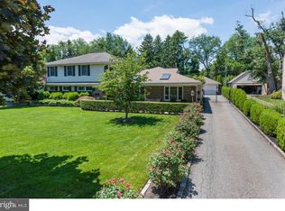 122 Tyson Rd, Newtown Square, PA 19073
