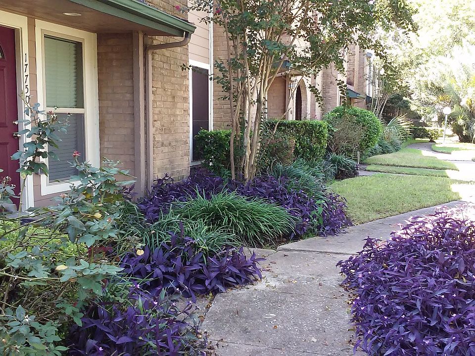1st image of 17752 Kings Park Ln