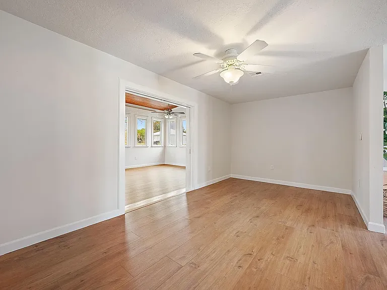 6205 S Indian River Dr — Photo 12