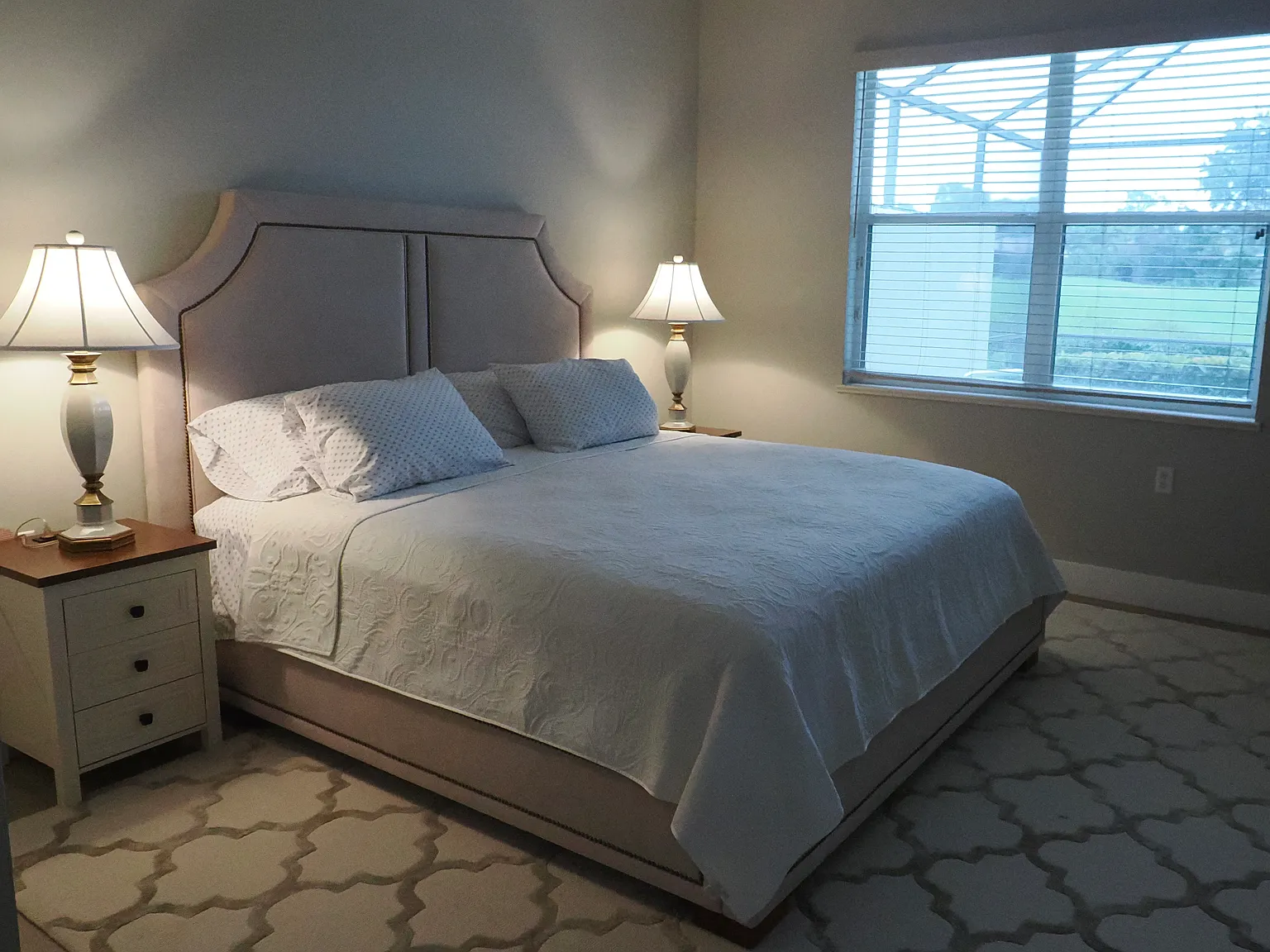 2 bed, 1227 sqft, $3,750 — Photo 2