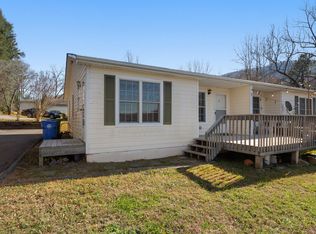 3B Gash Farm Rd, Asheville, NC 28805