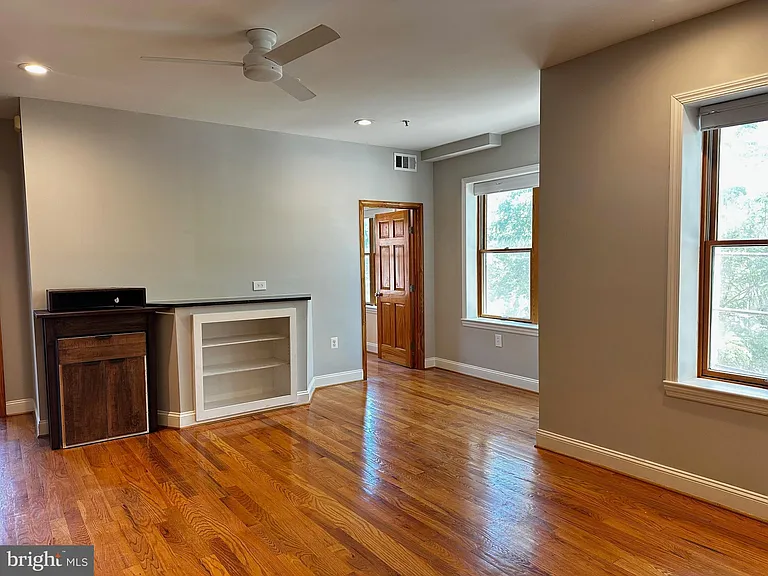 1101 Fairmont St NW #7 — Photo 7