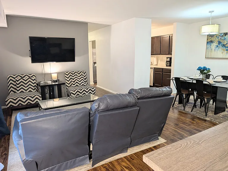 1291 Schaub Dr #D — Photo 5