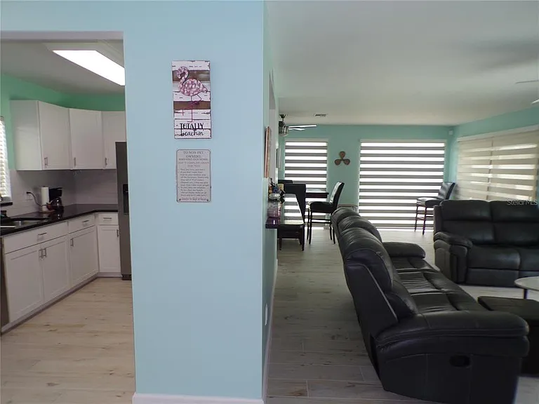 21088 Edgewater Dr — Photo 45