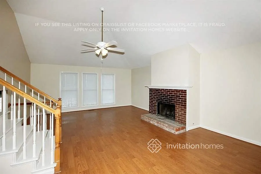 608 Caliber Ct Woodstock, GA 30188 — Photo 4