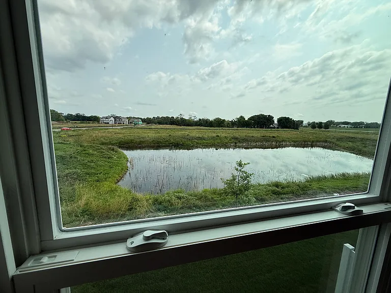 24151 Williams Rd — Photo 18