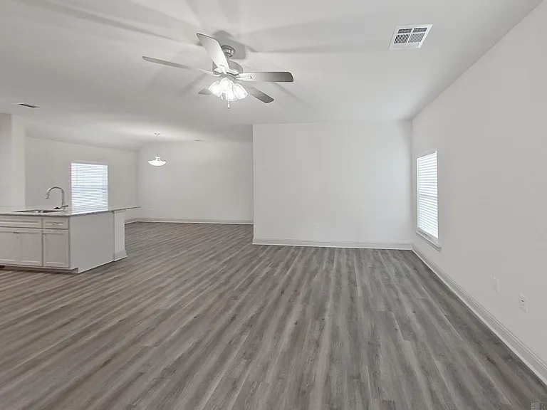 17647 Carlisle Ave — Photo 3
