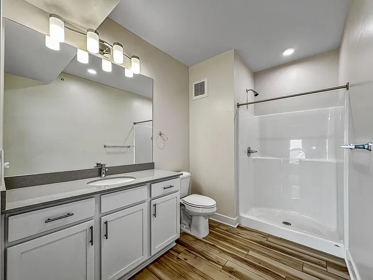 Stratford Pointe — Photo 110