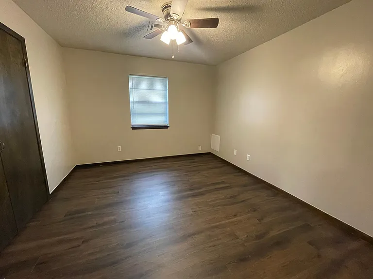 602 N 18th Ave — Photo 14