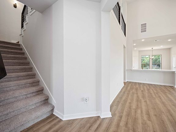 1137 Westfork Drive - Sequoia - Foyer