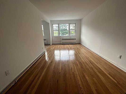 2nd image of 4238 Van Cortlandt Park E #2