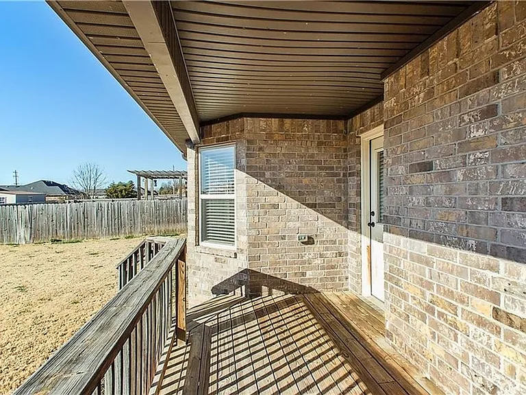 4189 W Titus Dr — Photo 2