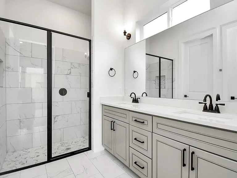 4352 Avron Dr — Photo 18
