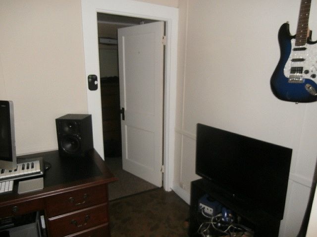2nd image of 23 1/2 Linden Ave