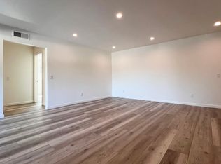 1350 N Cambridge St APT 24, Orange, CA 92867