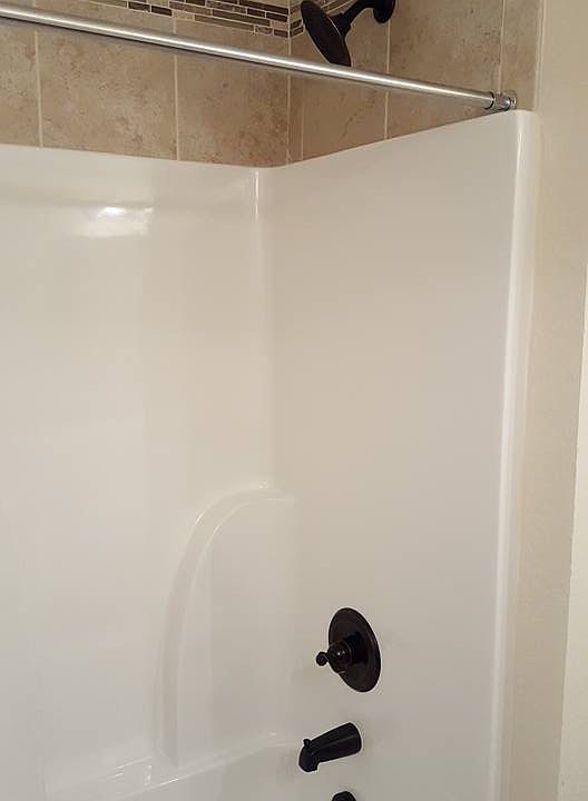 Upstairs Bath/Shower