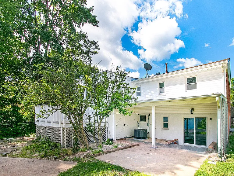 9802 Lomond Dr — Photo 26