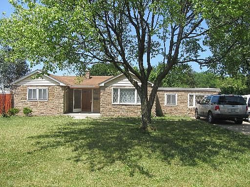 2nd image of 2930 La Porte Ave