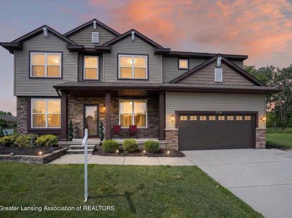 715 Buteo Dr, East Lansing, MI 48823