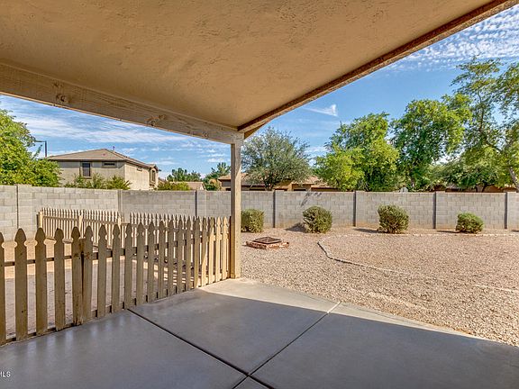 5th image of 2475 E Browning Pl