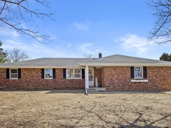 W224S10550 Big Bend DRIVE, Big Bend, WI 53103