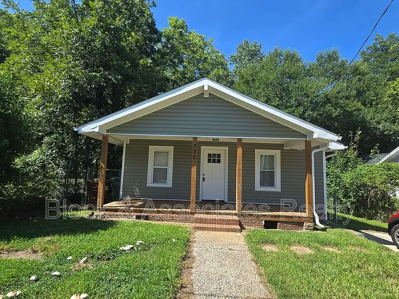 326 Pickett Pl