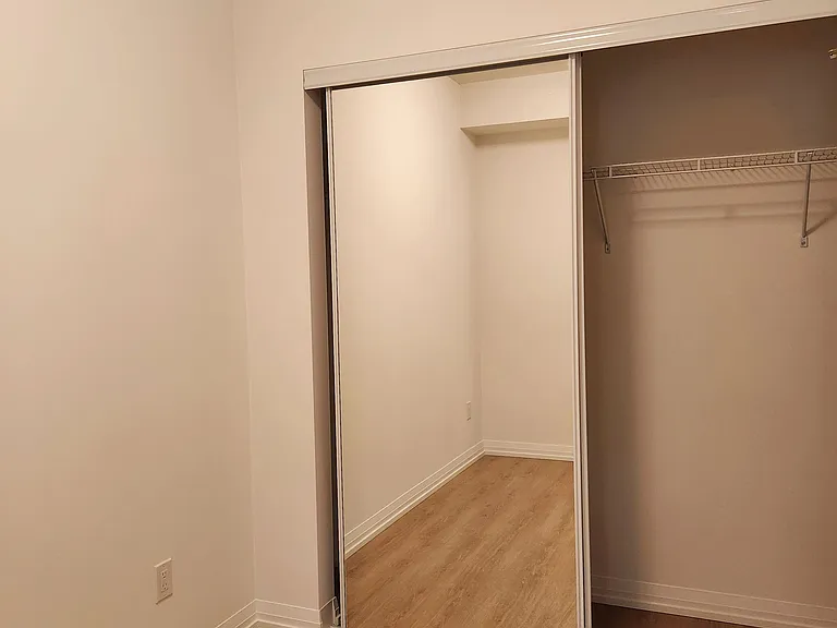8 Widmer St #704 — Photo 15