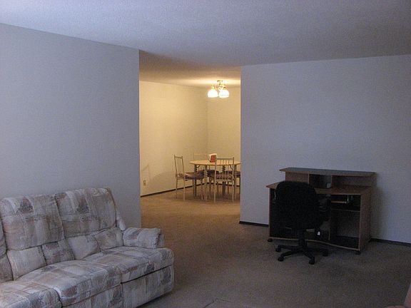 Living room to dining room