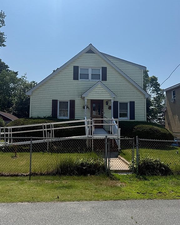 1st image of 42 Alder Rd