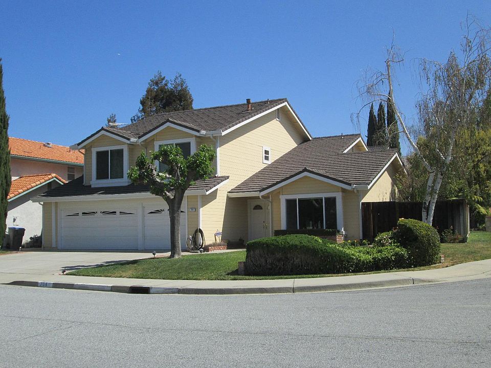 1st image of 764 Mary Caroline Dr
