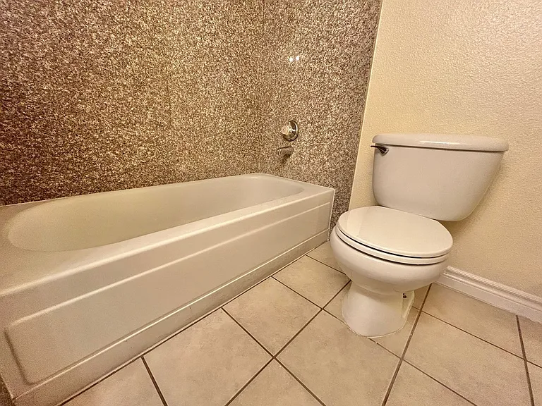 4965 Indian River Dr #105 — Photo 14