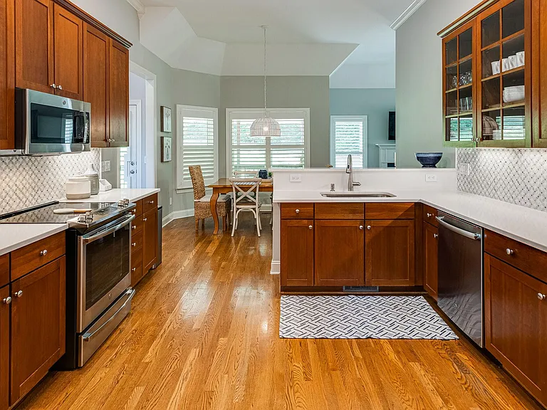 2077 Sherbrooke Ln — Photo 15