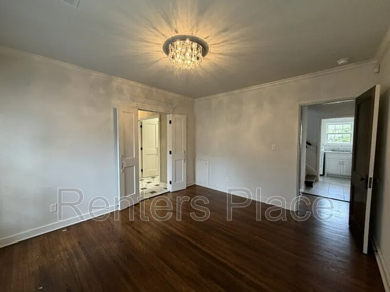 1904 S Yorktown Ave — Photo 23