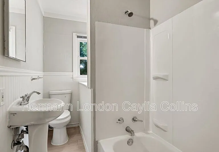 10117 Count Dr — Photo 13