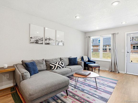 2nd image of 1527 S Owens Street #12