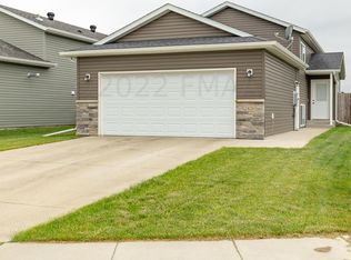 2426 8th Ct W, West Fargo, ND 58078