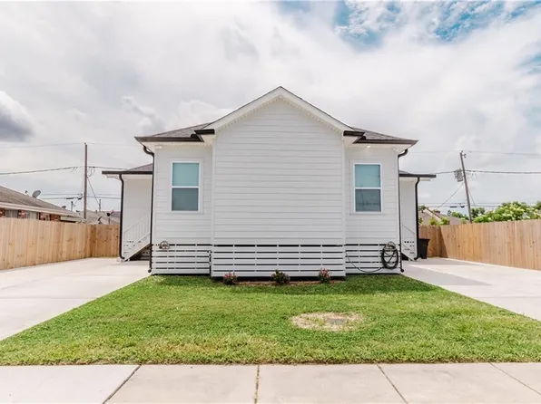 3812-14 Shangri La Dr, Chalmette, LA 70043