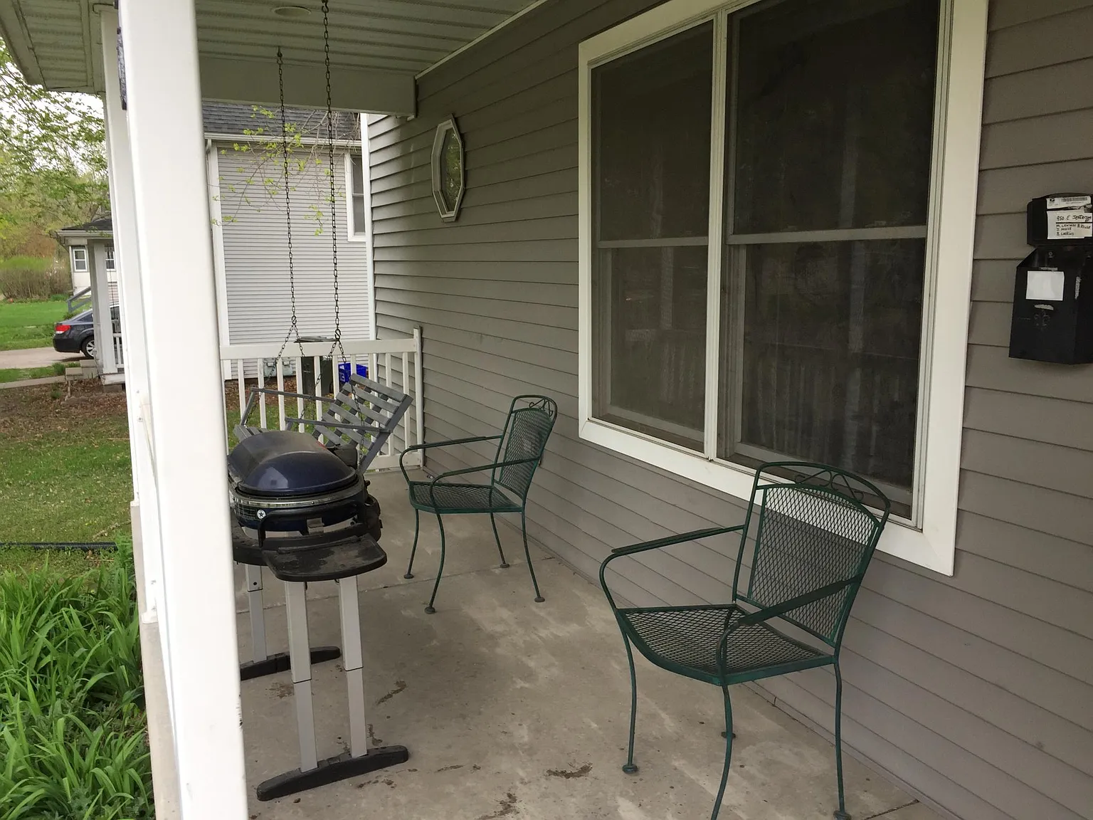950 E Jefferson St — Photo 2